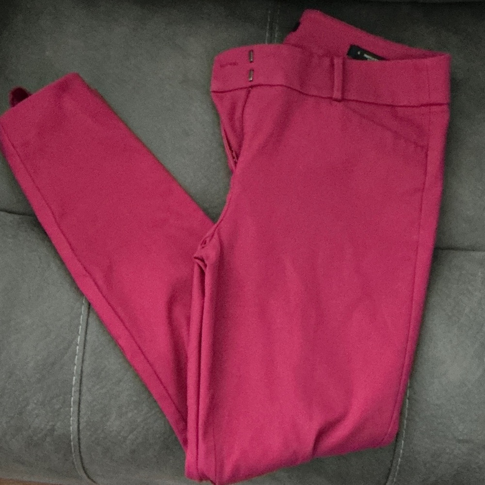 Stylish Pink Ankle Pants